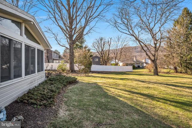 4098 W TILDEN RD, Harrisburg, PA 17112