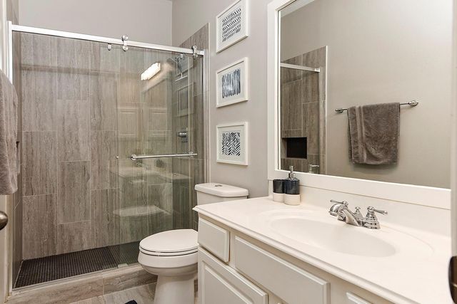 3 Pirouette, The Woodlands, TX 77382