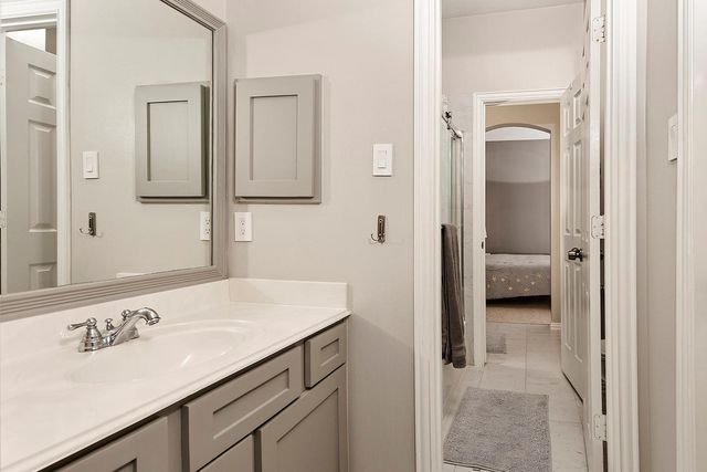 3 Pirouette, The Woodlands, TX 77382