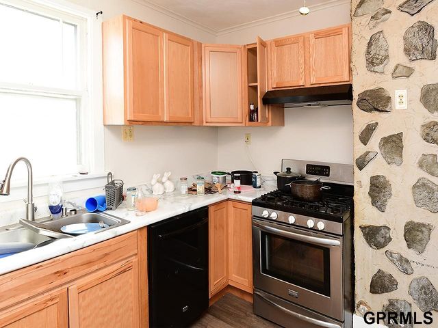 4201 N 22Nd Street, Omaha, NE 68110