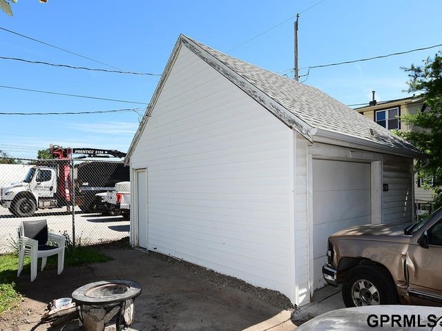 4201 N 22Nd Street, Omaha, NE 68110