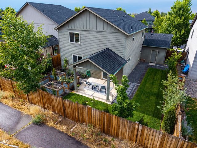 21241 SE Golden Market Lane, Bend, OR 97702