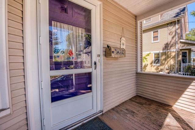 17 Tudor Terrace, Newton, MA 02466