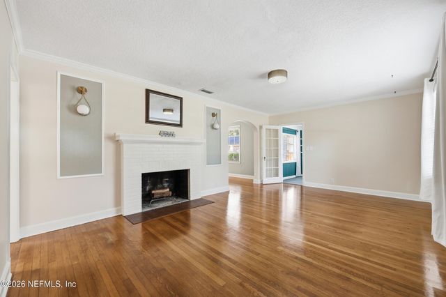 2954 IROQUOIS Avenue, Jacksonville, FL 32210