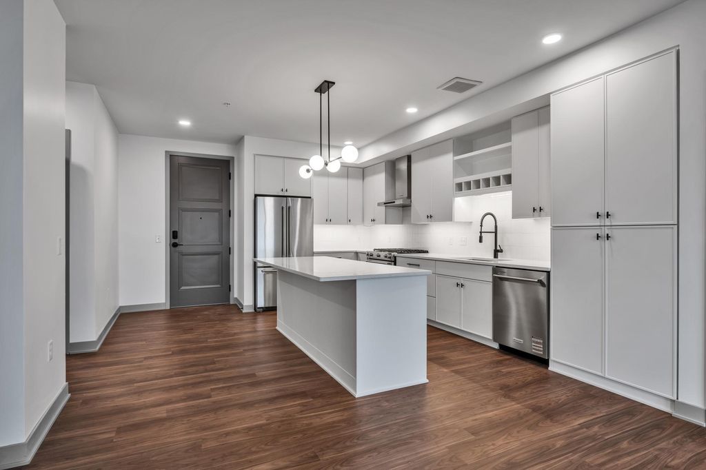 640 Wisconsin Avenue N 309, Golden Valley, MN 55427