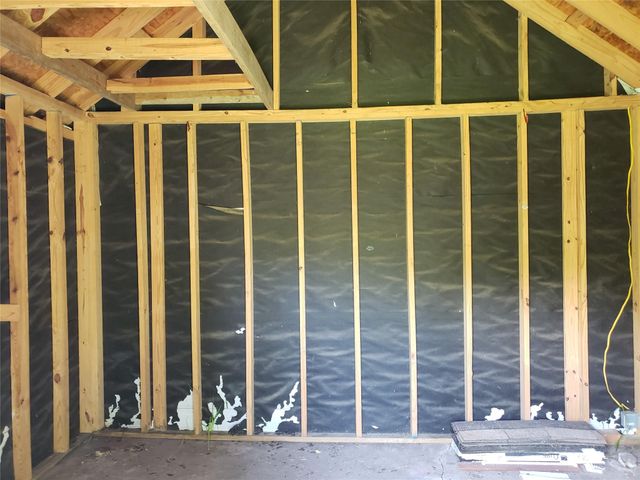 712 E Lobit Street, Baytown, TX 77520