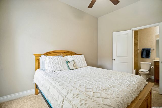 142 CIMARRON CRK, Boerne, TX 78006