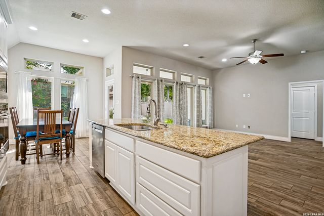142 CIMARRON CRK, Boerne, TX 78006