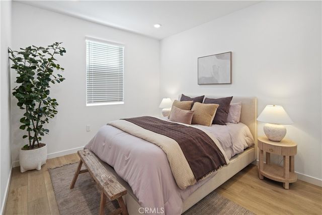 2352 Channel Drive 101, Ventura, CA 93003