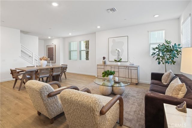 2352 Channel Drive 101, Ventura, CA 93003
