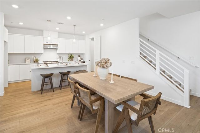 2352 Channel Drive 101, Ventura, CA 93003