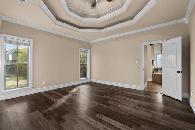 363 Leigh Lane, Stonewall, LA 71078