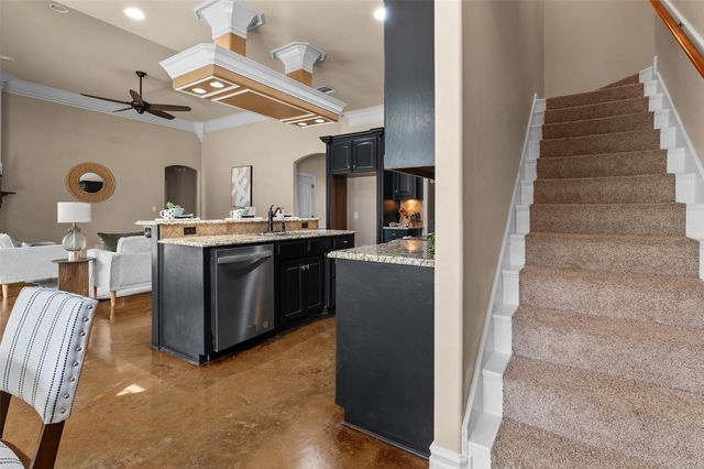 363 Leigh Lane, Stonewall, LA 71078