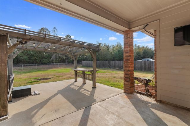 363 Leigh Lane, Stonewall, LA 71078