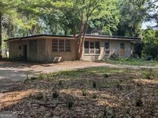 1831 Upper River Road, Macon, GA 31211