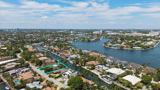 2525 Barcelona Drive, Fort Lauderdale, FL 33301