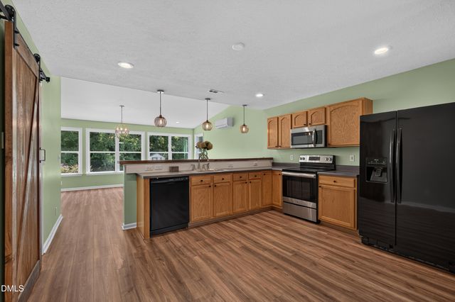 38 Silverstone Drive, Pittsboro, NC 27312