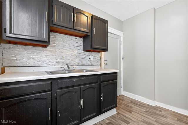 11510 Durant Avenue, Cleveland, OH 44108