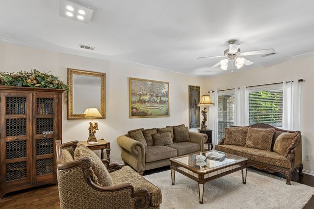 3075 Willow Grove Boulevard 402, Mckinney, TX 75070