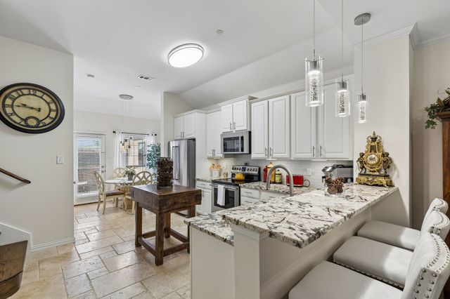 3075 Willow Grove Boulevard 402, Mckinney, TX 75070