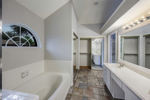 8290 Cripple Creek Drive, Frisco, TX 75034