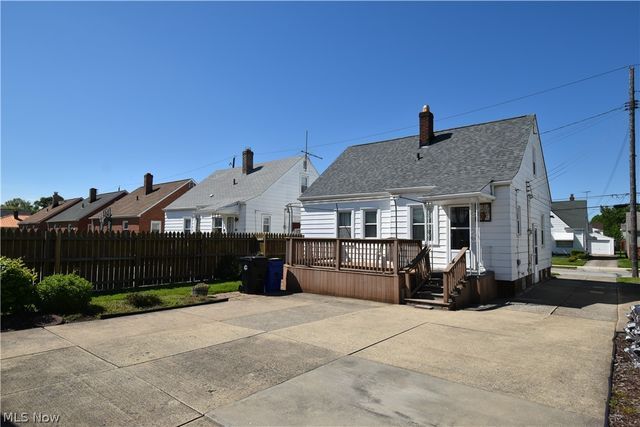 13129 Astor Avenue, Cleveland, OH 44135