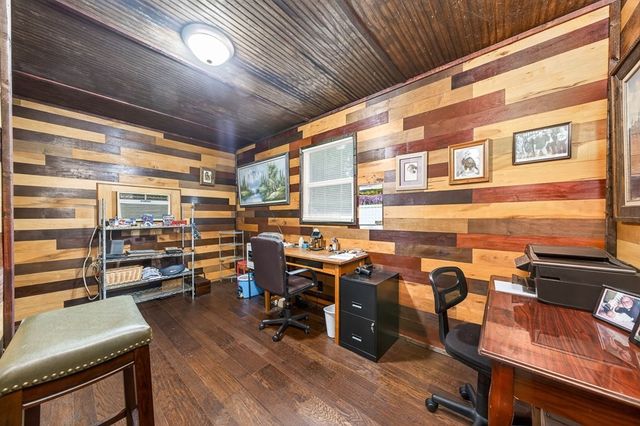 1976 Crossville Hwy, Sparta, TN 38583