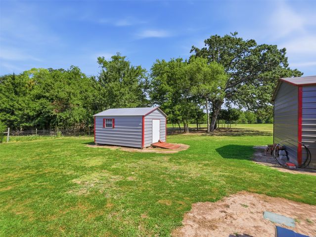 381 County Road 1739, Yantis, TX 75497