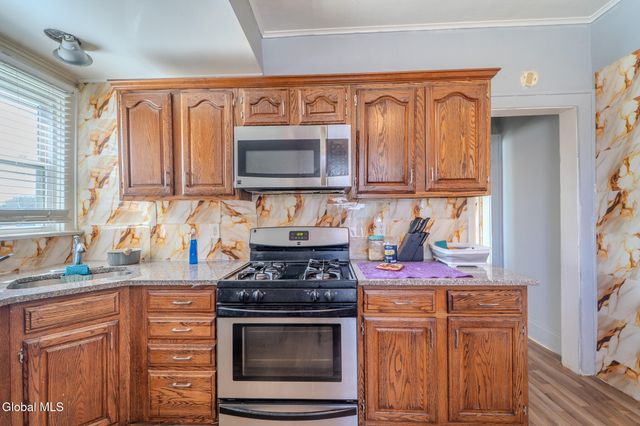125 N Main Avenue, Albany, NY 12206