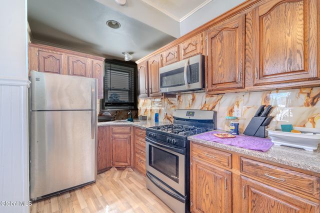 125 N Main Avenue, Albany, NY 12206