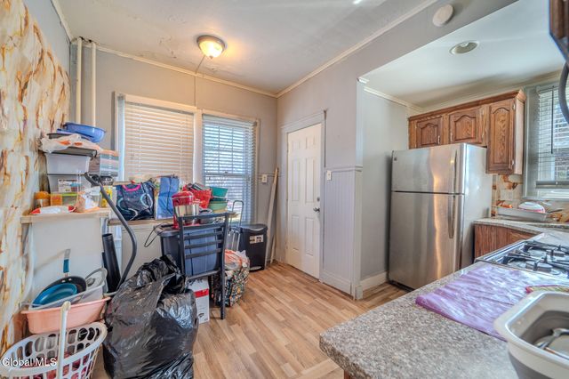 125 N Main Avenue, Albany, NY 12206