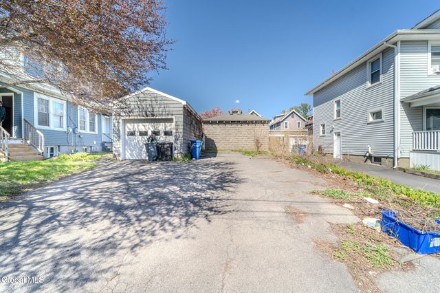 125 N Main Avenue, Albany, NY 12206