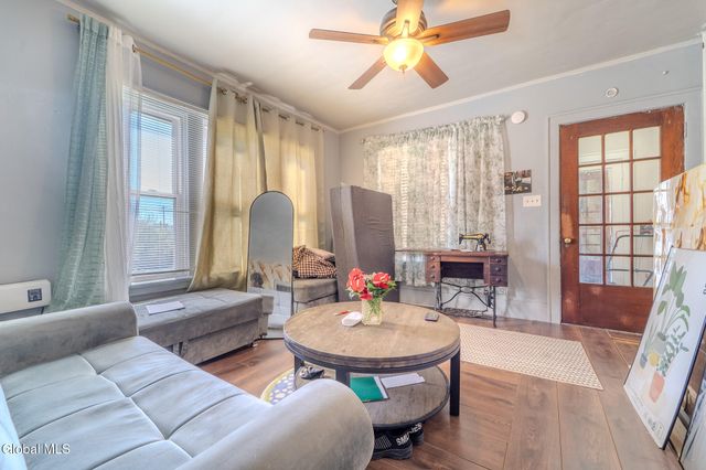 125 N Main Avenue, Albany, NY 12206