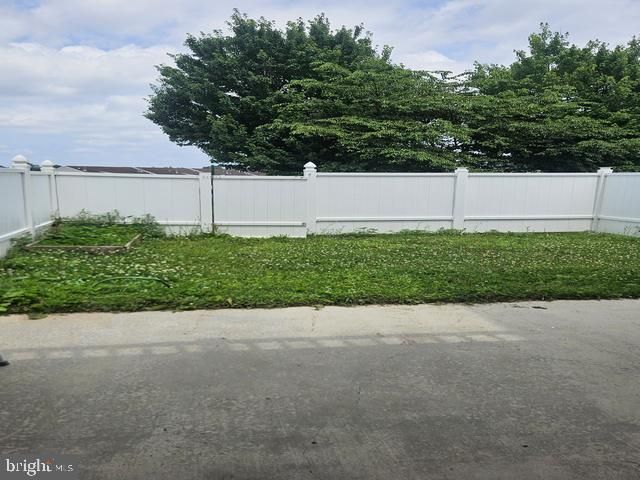 10322 LANTERN LN, Hagerstown, MD 21740