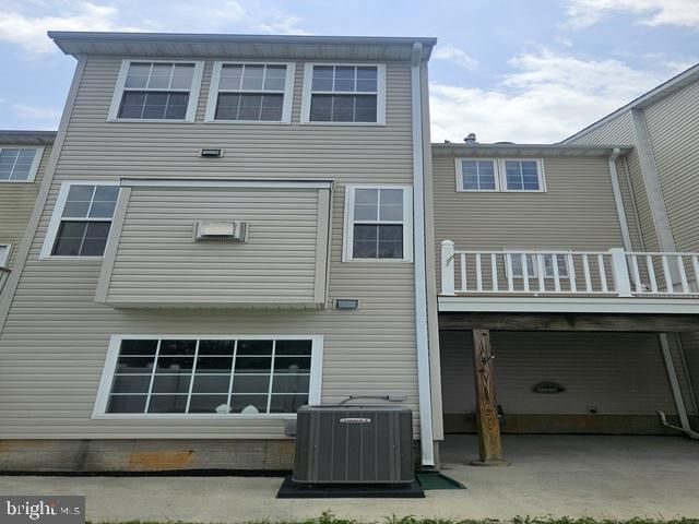 10322 LANTERN LN, Hagerstown, MD 21740