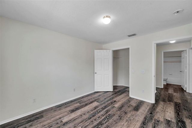 36243 LAKE CHASE BOULEVARD 102, Zephyrhills, FL 33541