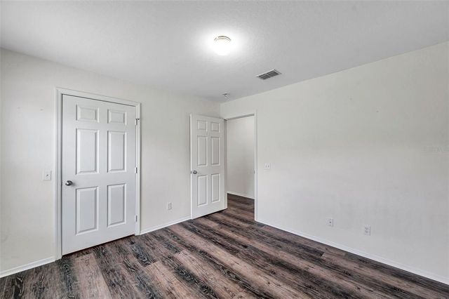 36243 LAKE CHASE BOULEVARD 102, Zephyrhills, FL 33541