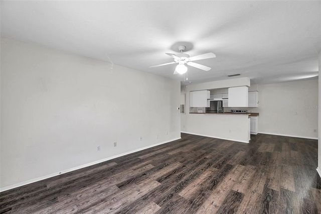 36243 LAKE CHASE BOULEVARD 102, Zephyrhills, FL 33541