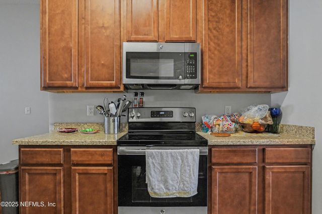 2039 PATRIOT WALK Drive, Jacksonville, FL 32221