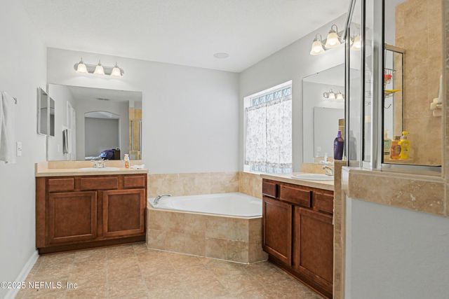 2039 PATRIOT WALK Drive, Jacksonville, FL 32221