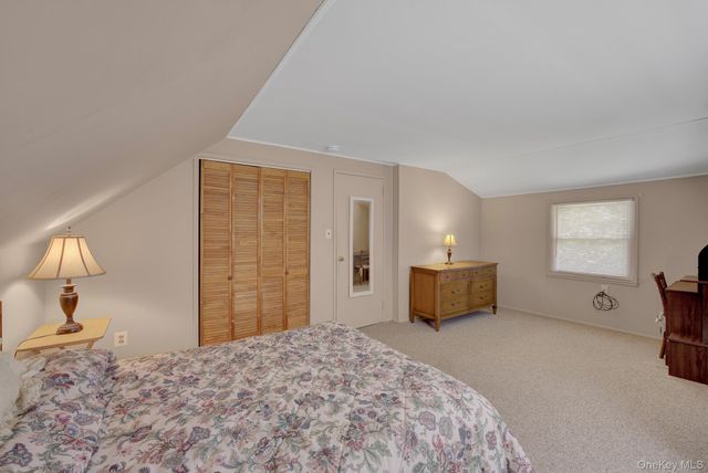 130 Abbey Street, Massapequa Park, NY 11762