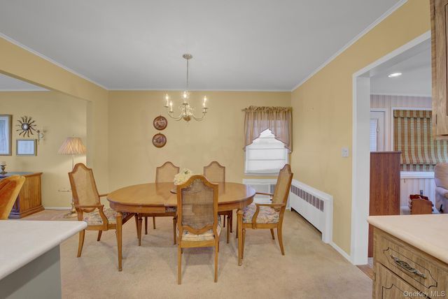 130 Abbey Street, Massapequa Park, NY 11762
