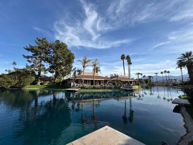 30 Lake Shore Drive, Rancho Mirage, CA 92270