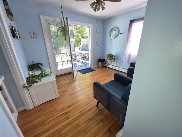 178 California Street, Fall River, MA 02723