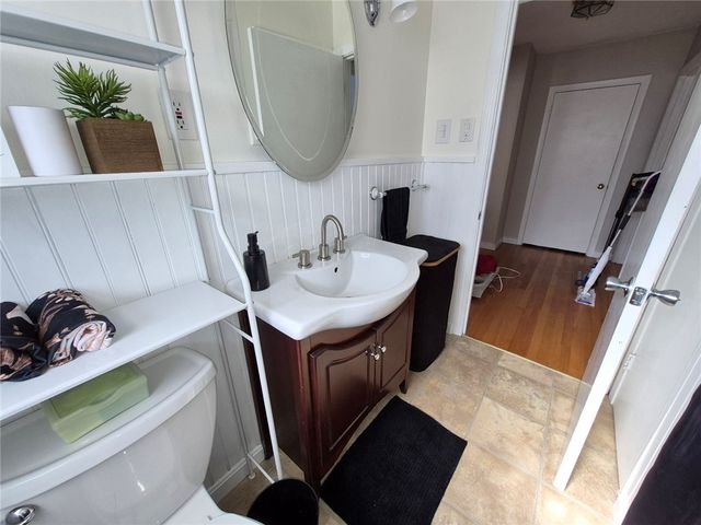 178 California Street, Fall River, MA 02723