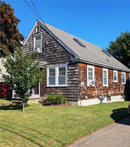 178 California Street, Fall River, MA 02723