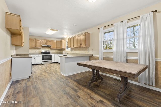 1037 Keith Lane, Morristown, TN 37813