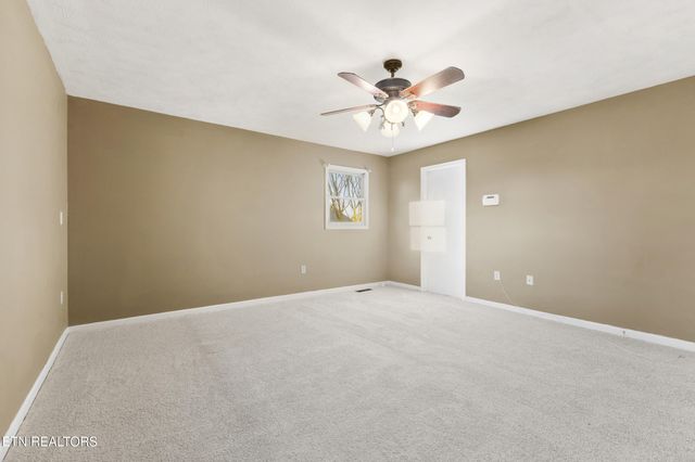 1037 Keith Lane, Morristown, TN 37813