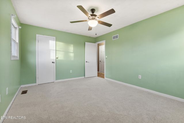 1037 Keith Lane, Morristown, TN 37813