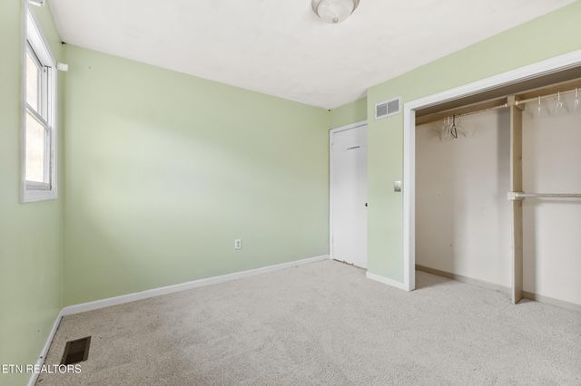 1037 Keith Lane, Morristown, TN 37813